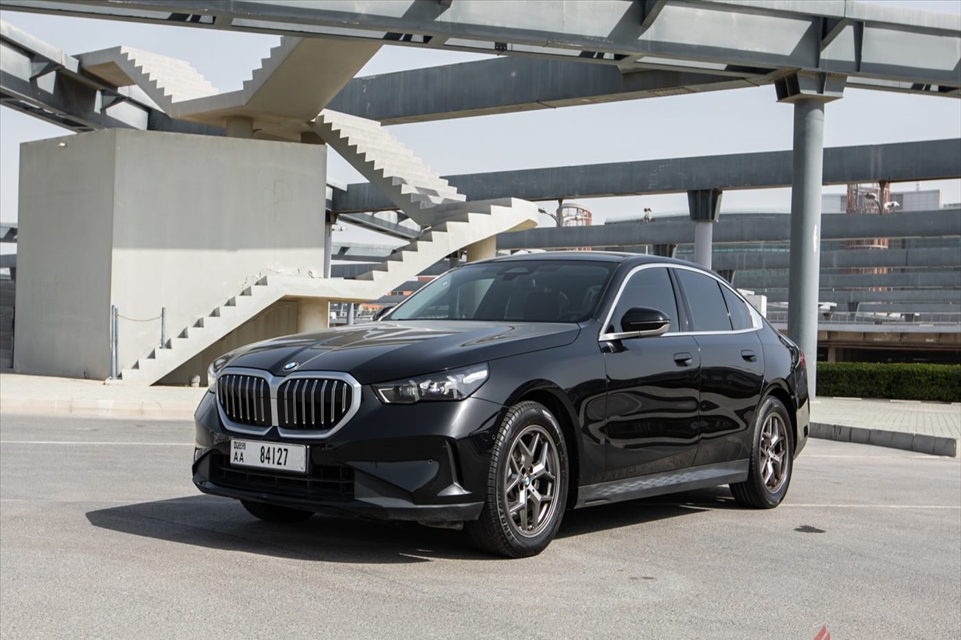 BMW 520i rental Dubai
