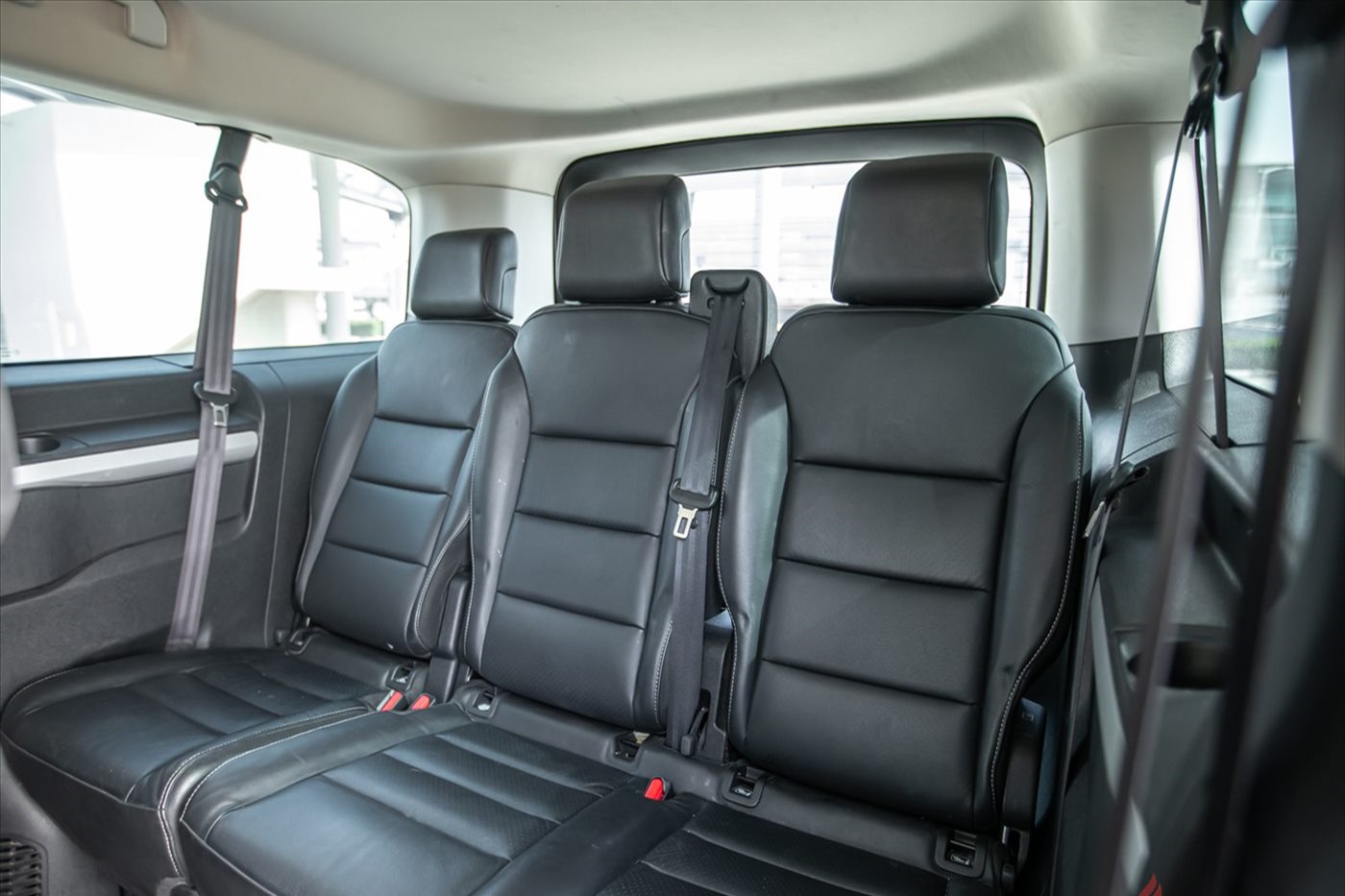 Citroen SpaceTourer rental Dubai - photo