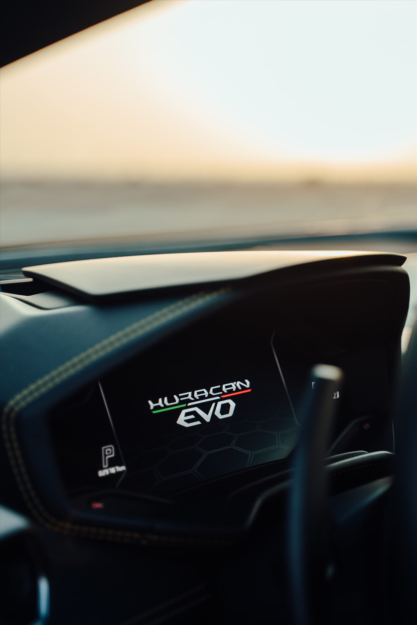 Lamborghini Huracan Evo 2023 rental Dubai - photo