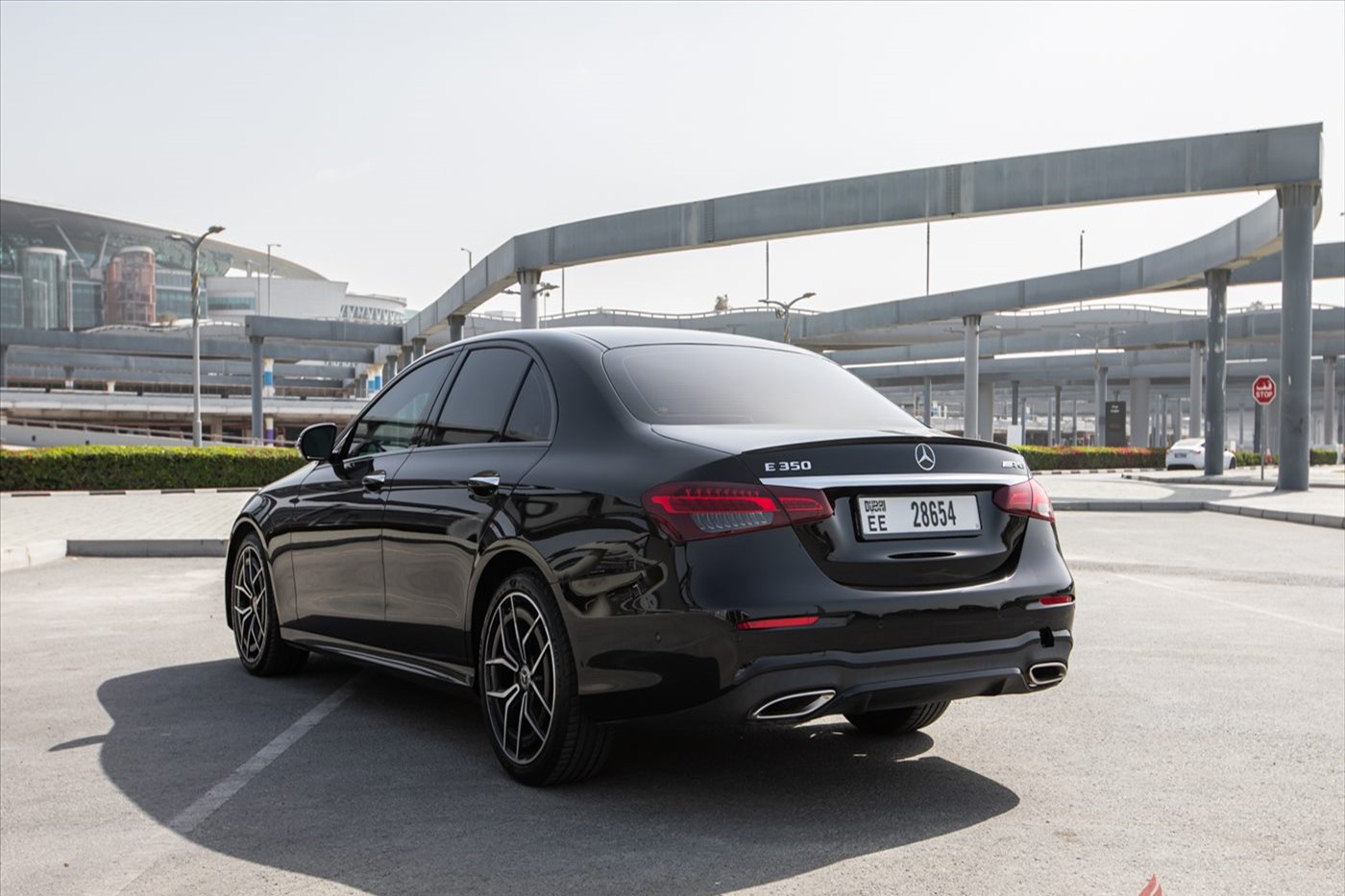 Mercedes-Benz E350 rental Dubai - photo