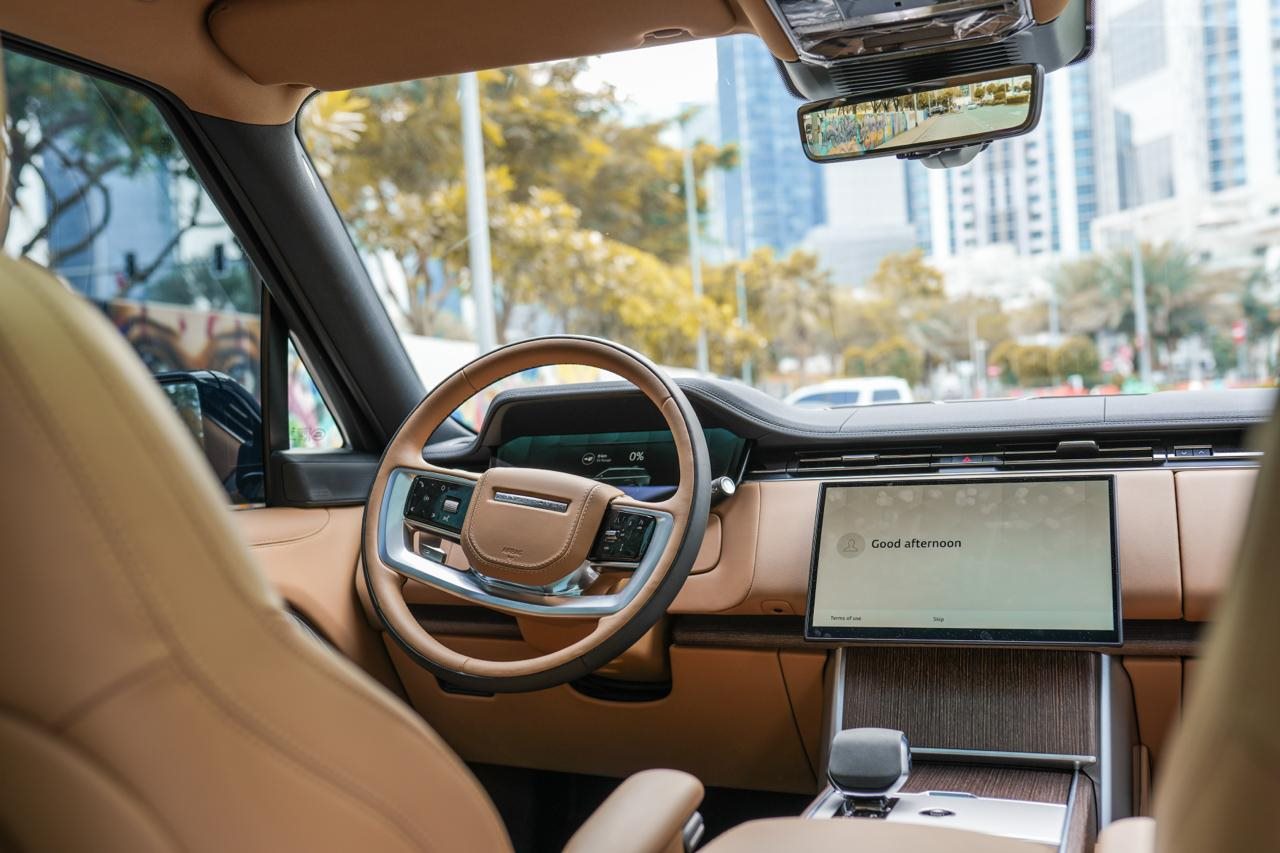 Range Rover 2025 rental Dubai