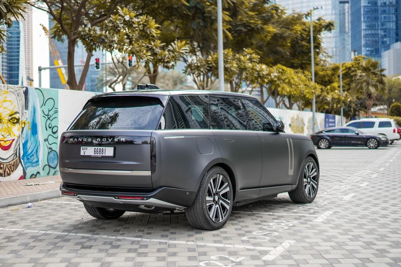 Range Rover 2025 rental Dubai - photo