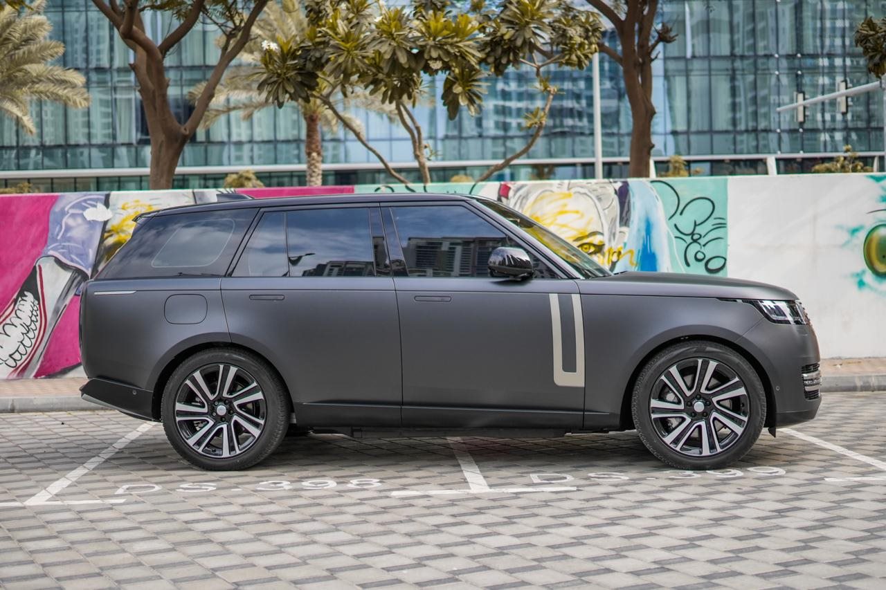 Range Rover 2025 rental Dubai - photo
