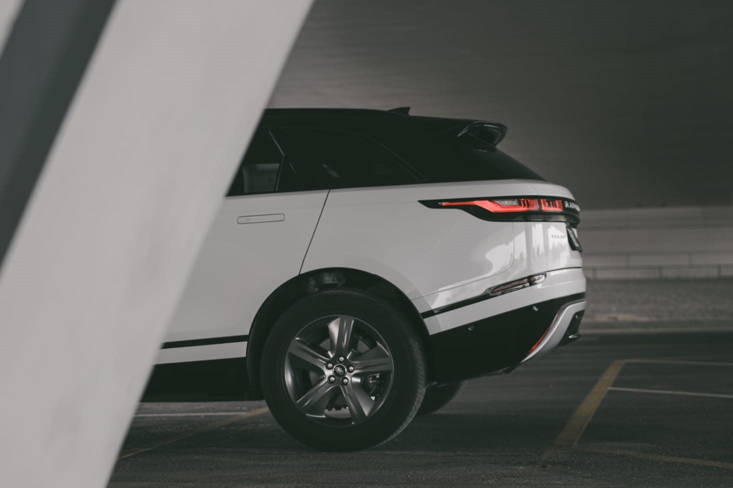 Range Rover Velar 2022 rental Dubai - photo