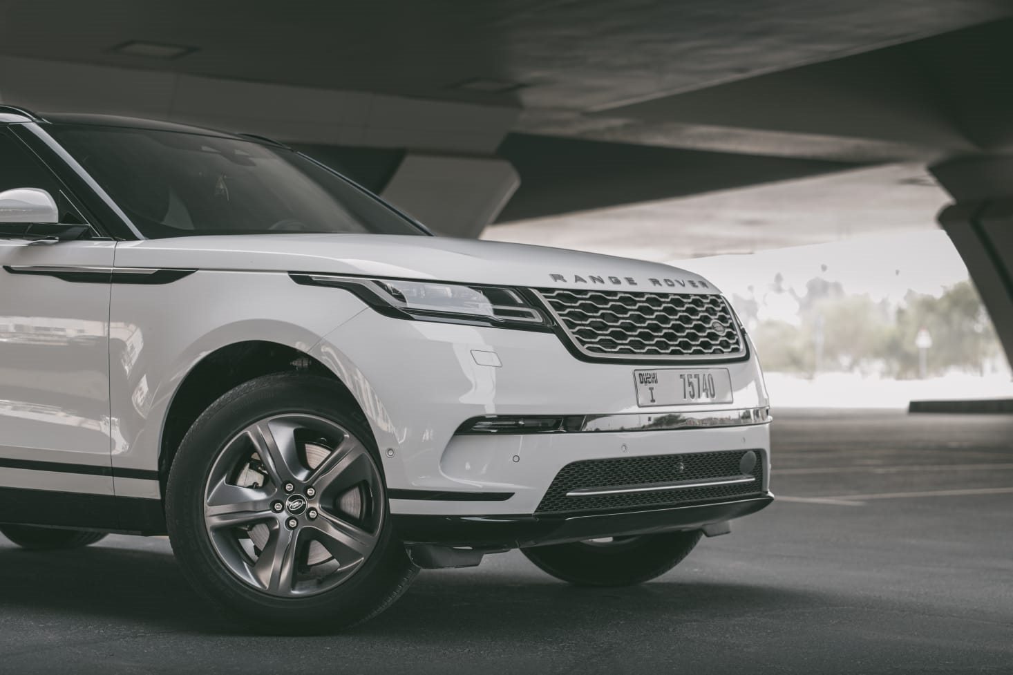 Range Rover Velar 2022 rental Dubai - photo